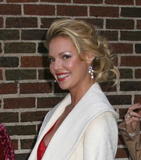 Katherine Heigl Arrives at The Late Show With David Letterman
