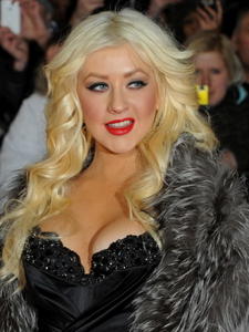 Christina Aguilera sweet cleavage Burlesque Premiere in London