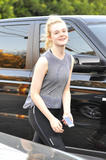 th_45101_Preppie_Elle_Fanning_at_dance_class_in_Beverly_Hills_2_123_396lo.jpg
