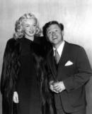 th_53341_MarilynMonroe_MickeyRooney_TheEmporerWaltzPremiere_1948_01_122_457lo.jpg