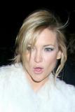 Kate Hudson candid