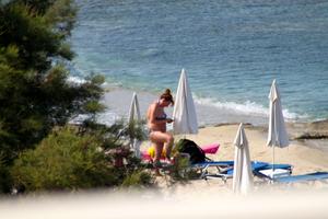 Greek-Beach-Voyeur-Naxos-Candid-Spy-5--k4ivjpculx.jpg